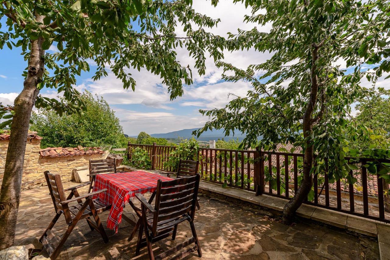 Guest House Zarkova Kushta Жеравна Экстерьер фото