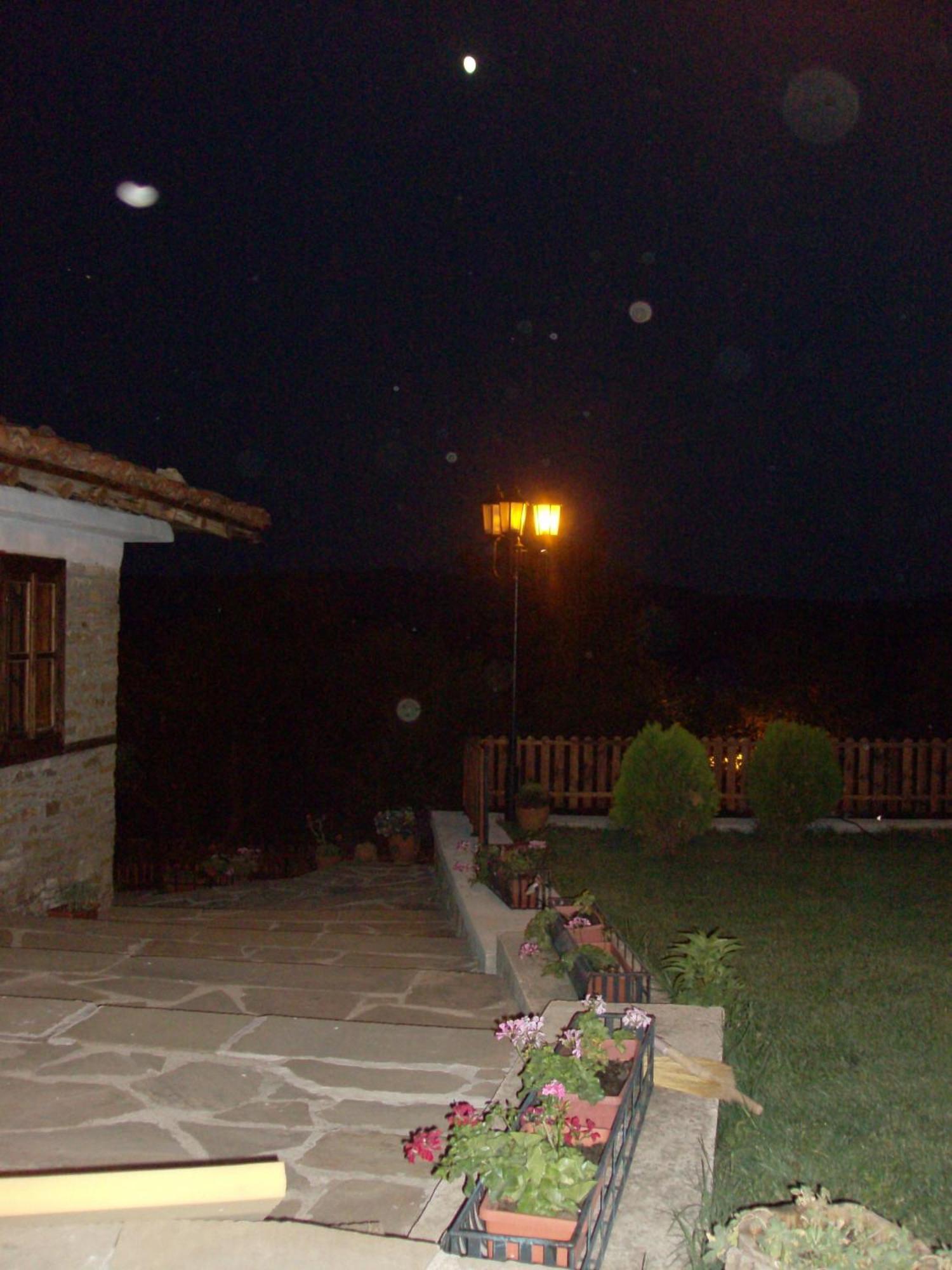 Guest House Zarkova Kushta Жеравна Экстерьер фото