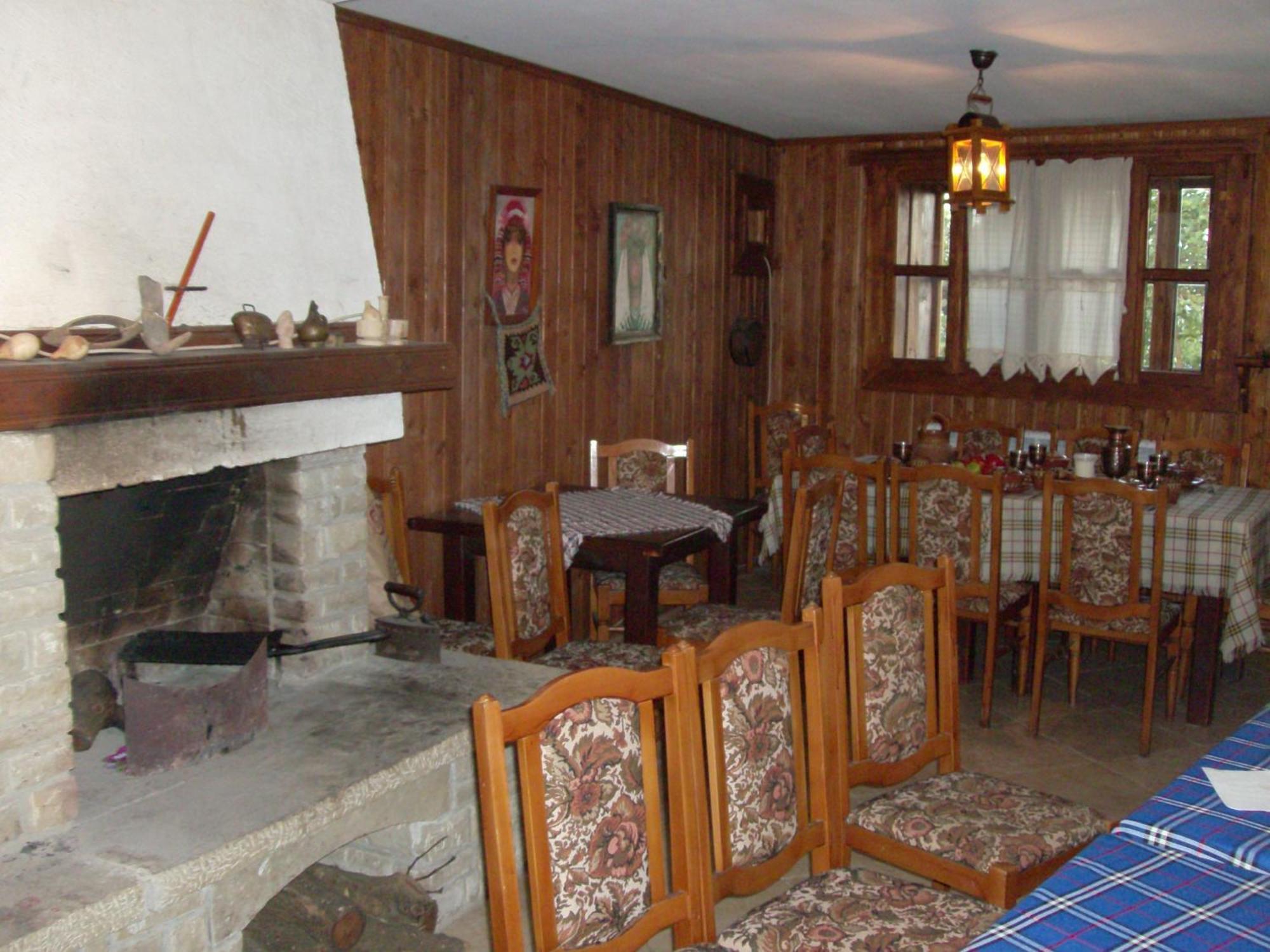 Guest House Zarkova Kushta Жеравна Экстерьер фото